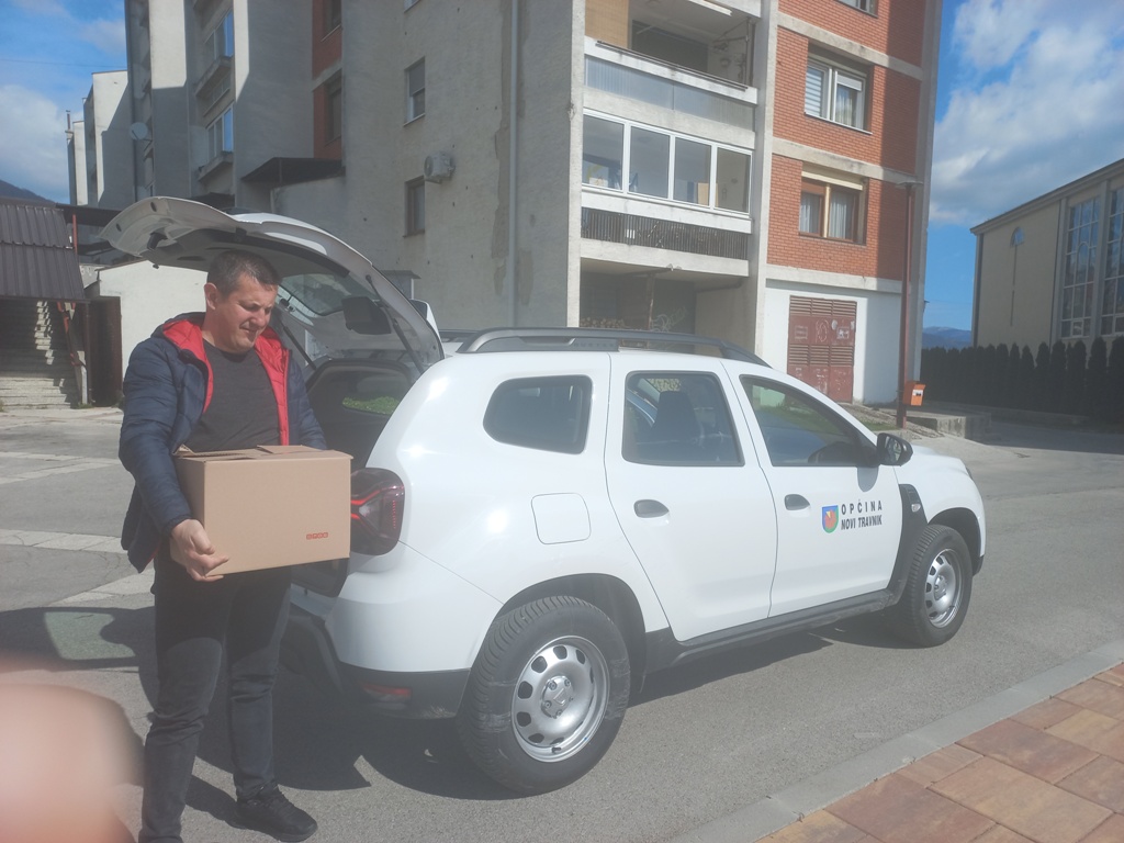 Paketi pomoći u povodu Uskrsa, Vaskrsa i Ramazanskog Bajrama