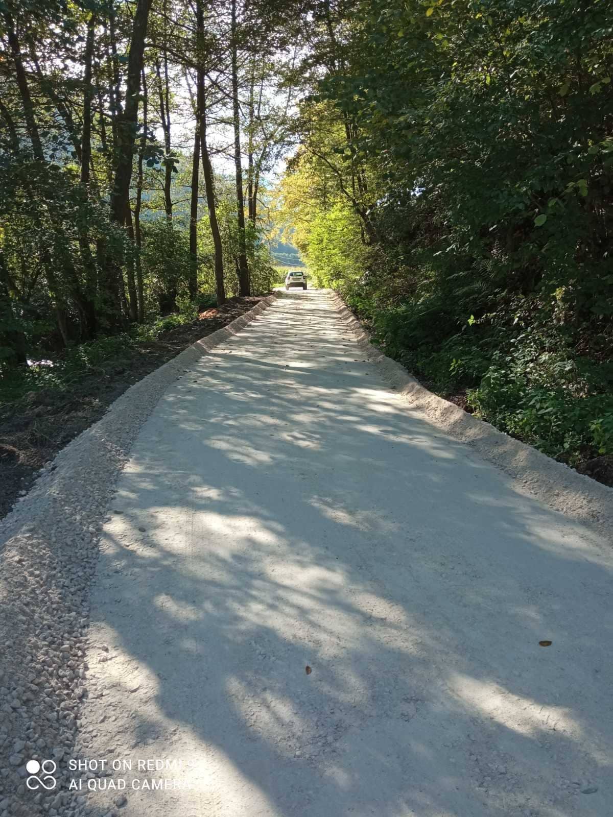 Započeti radovi na rekonstrukciji lokalnog puta u naselju Trenica