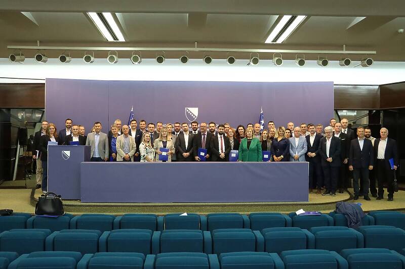 Potpisan  Sporazum o suradnji  na realiziranju programa mjera potpore energetski siromašnim kućanstvima/ domaćinstvima
